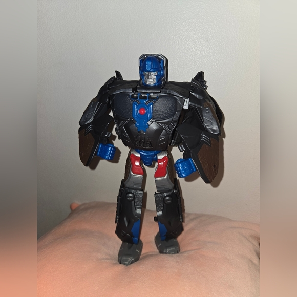 Transformers: Rise of the Beasts Movie Optimus Primal 2-in-1 Converting Mask - Picture 5 of 10